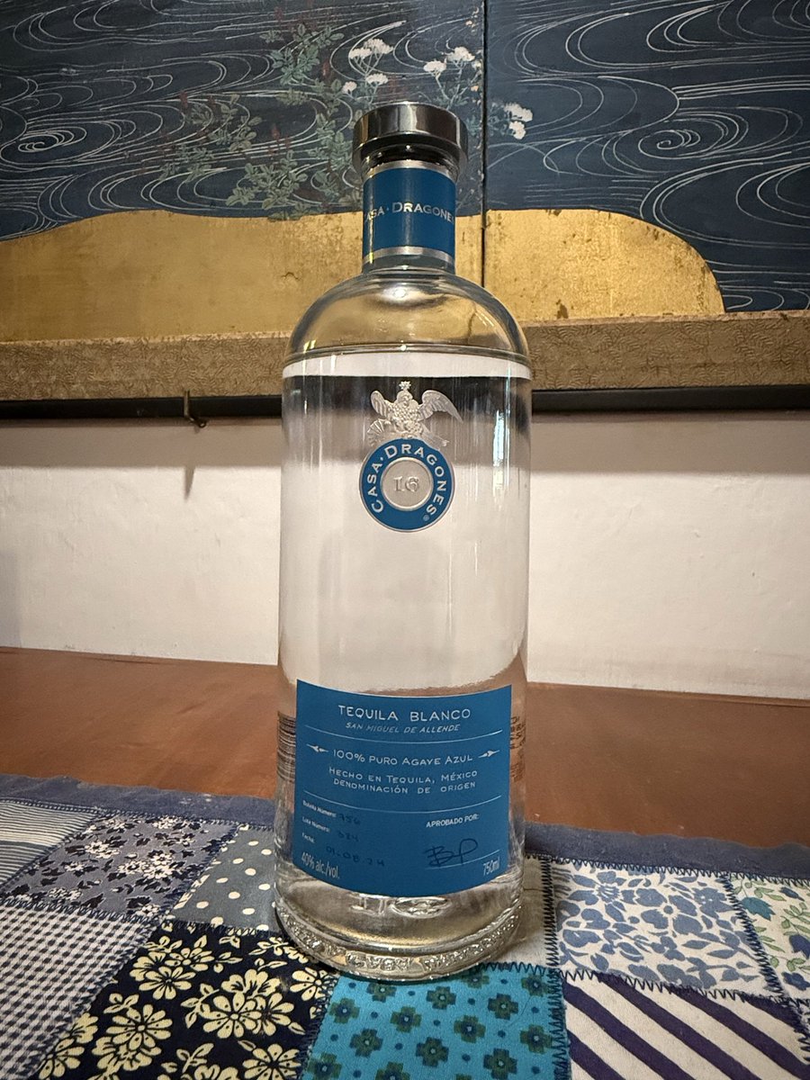 RestauranteKam1's tweet photo. Tequila Caza Dragones 🐉 SOLO CONDECORES!!! https://t.co/e6cTUgGDj4