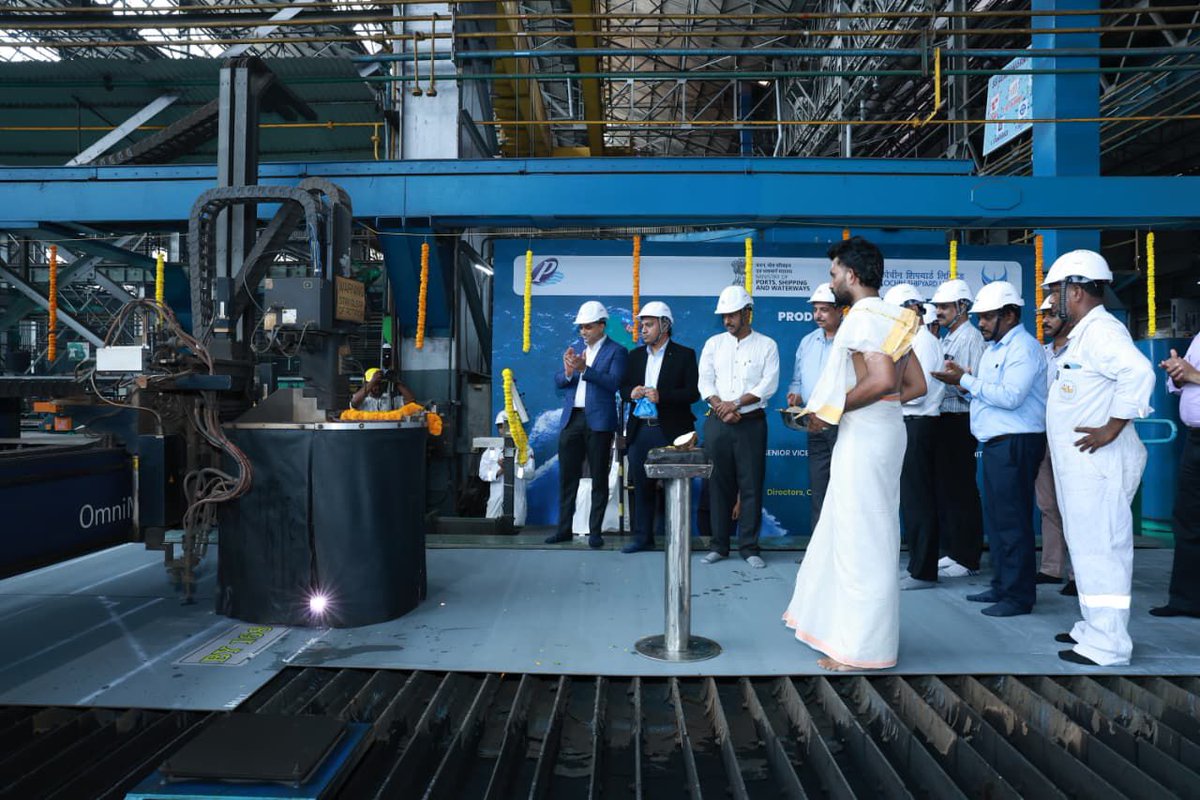 cslcochin's tweet photo. The steel-cutting of two ASTDS 70T Bollard Pull Tugs for Polestar Maritime Ltd. was done at CSL Kochi on 27 February 2026, #reinforcing the Company's leadership in advanced tug construction. Shri Vinit Badani, Director, Polestar Maritime Ltd, did the honours in the presence of senior officials of CSL and UCSL. 

Designed by Robert Allan Ltd., & classed by IRS, these tugs reflect CSL’s commitment to quality, sustainability, and timely delivery strengthening India’s maritime capabilities.