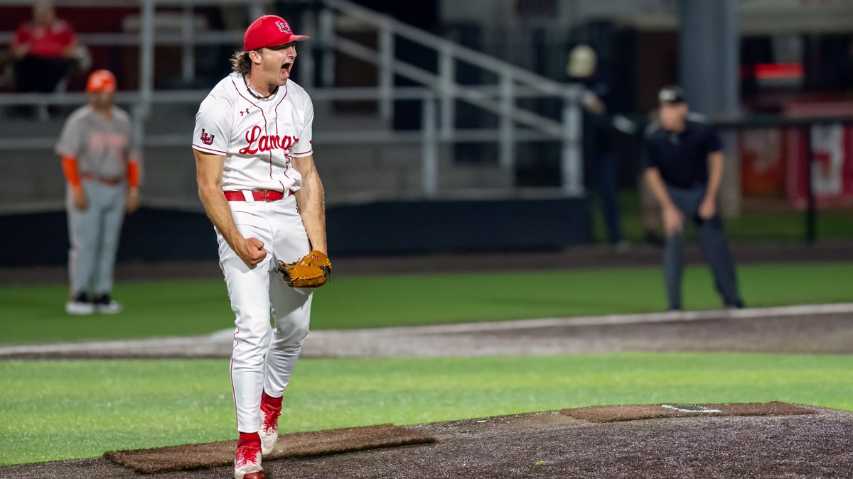 Lamar_Baseball's tweet image. Cardinals open Southland play with 6-2 win.

📝: shorturl.at/jPw7Q

#MoBetta | #PeckEmCards