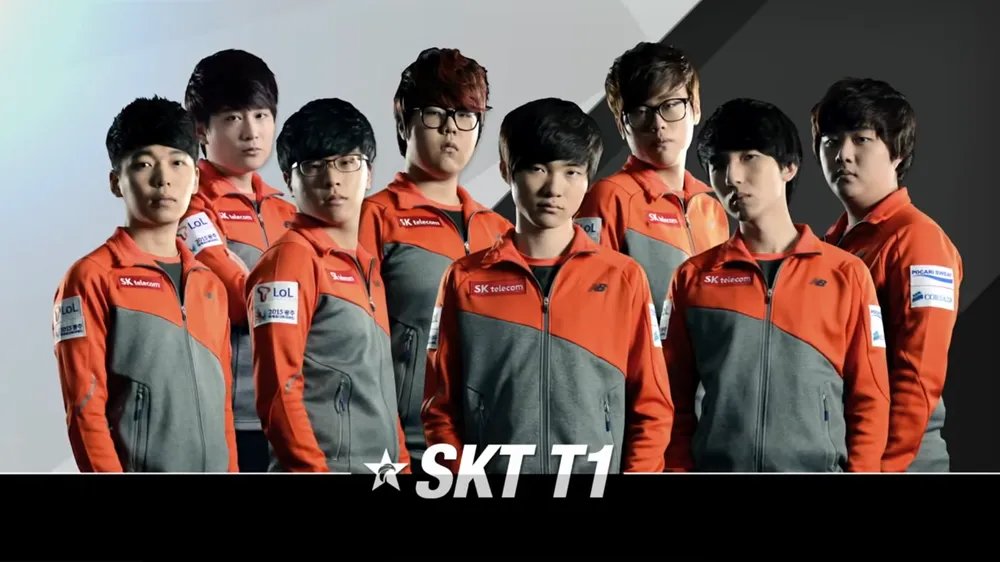 あきひろ tweet media