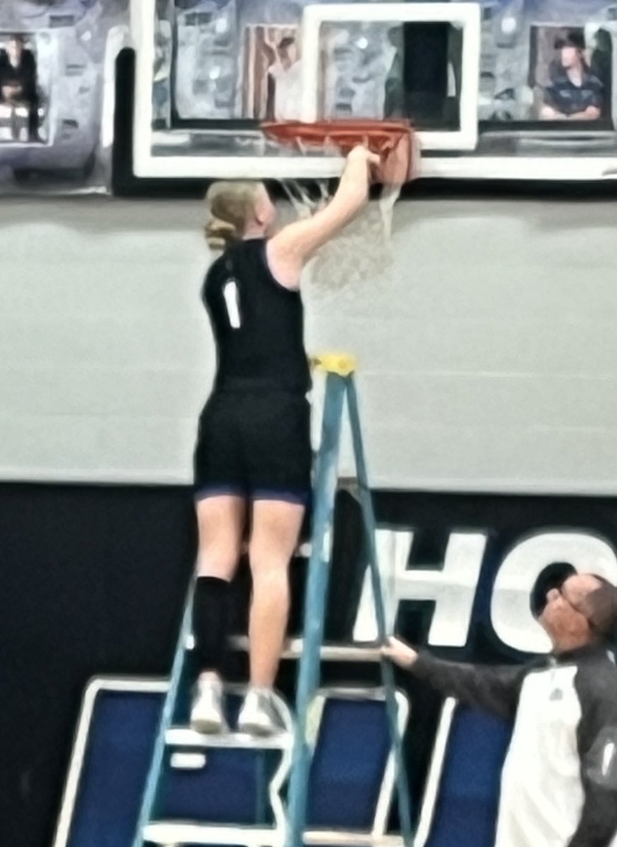 Robert Drews tweet media