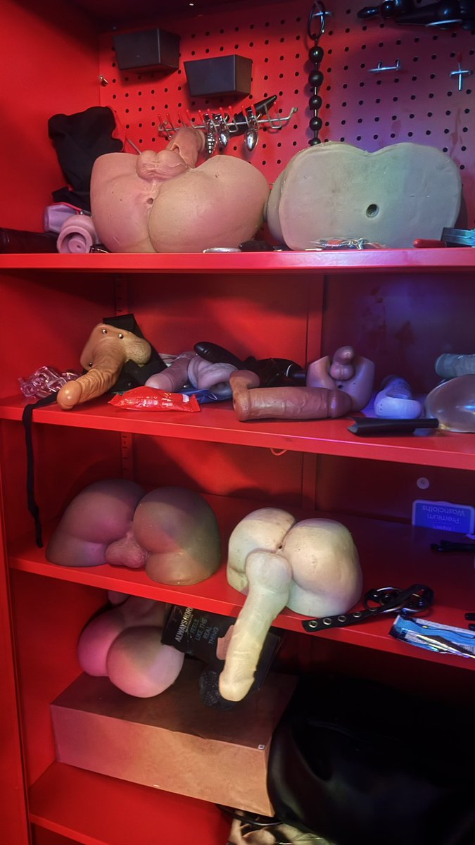 XTopherDreww's tweet photo. I have most of these I have to get this @rubjoyrobot asap! How have I never heard of this? I have every toy known to man I feel … https://t.co/U7hym0FA2L