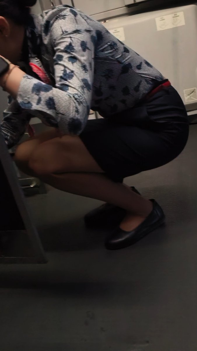 久久街拍 tweet media