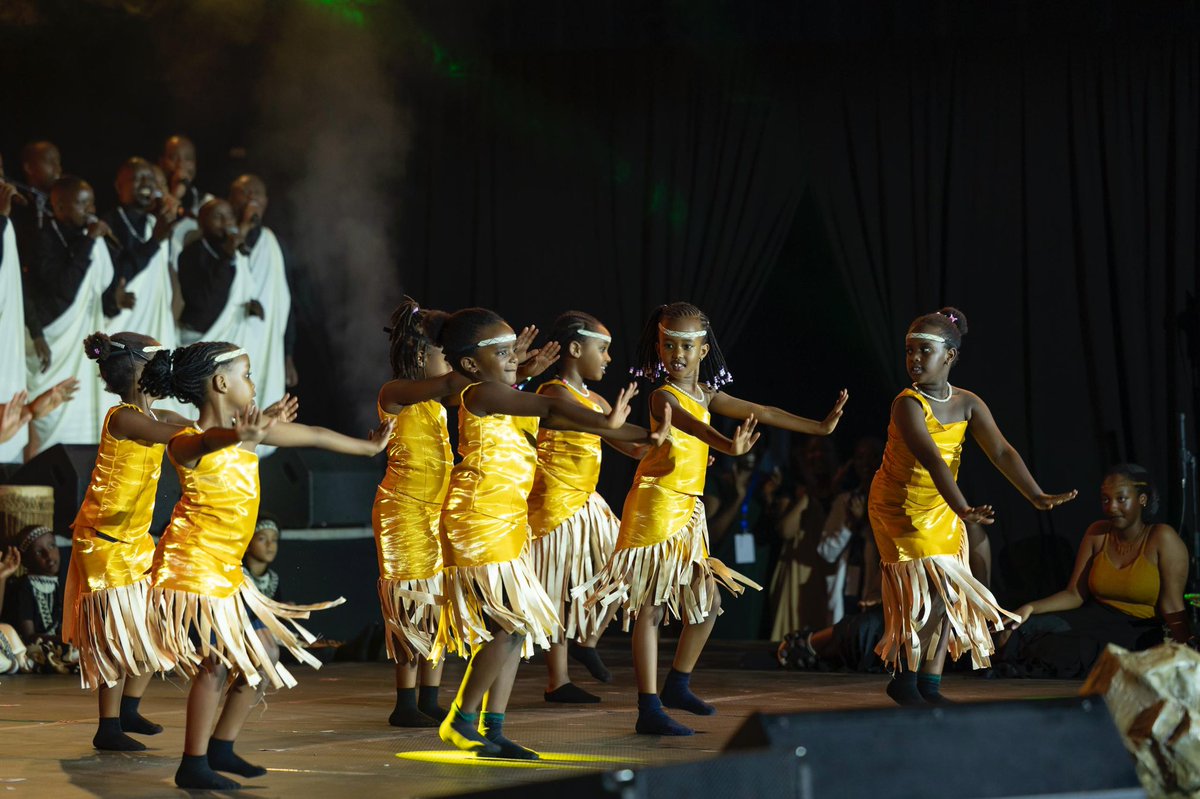 Ku mugoroba wo kuri uyu wa Gatanu, Madamu Jeannette Kagame yifatanyije ...