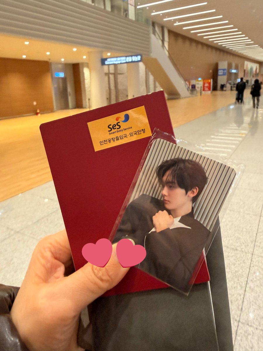 SeS無事完了✅
仁川第二ターミナルでやりましたが、すごく空いていました。
間違えてarrivalの方に行きそうになりましたが、曲がらずにまっすぐ行けばできました✨
気温はどうかと思ったけどあったかくてよかった〜