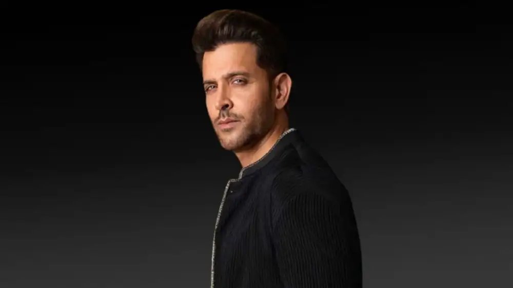 OGfactsintelugu's tweet image. Hrithik Roshan: వార్-2 దెబ్బ ఆగిపోయిన క్రిష్ -4.. సౌత్ డైరెక్టర్ల కోసం వెయిట్ చేస్తున్న హృతిక్..!

9knowledge.com/article/hrithi…

#HrithikRoshan #Krrish4 #War2 #BollywoodNews #HombaleFilms #SouthDirectors #HrithikRoshanNextMovie #NTRWar2 #YashRajFilms #Krrish4Shelved #TeluguCinema