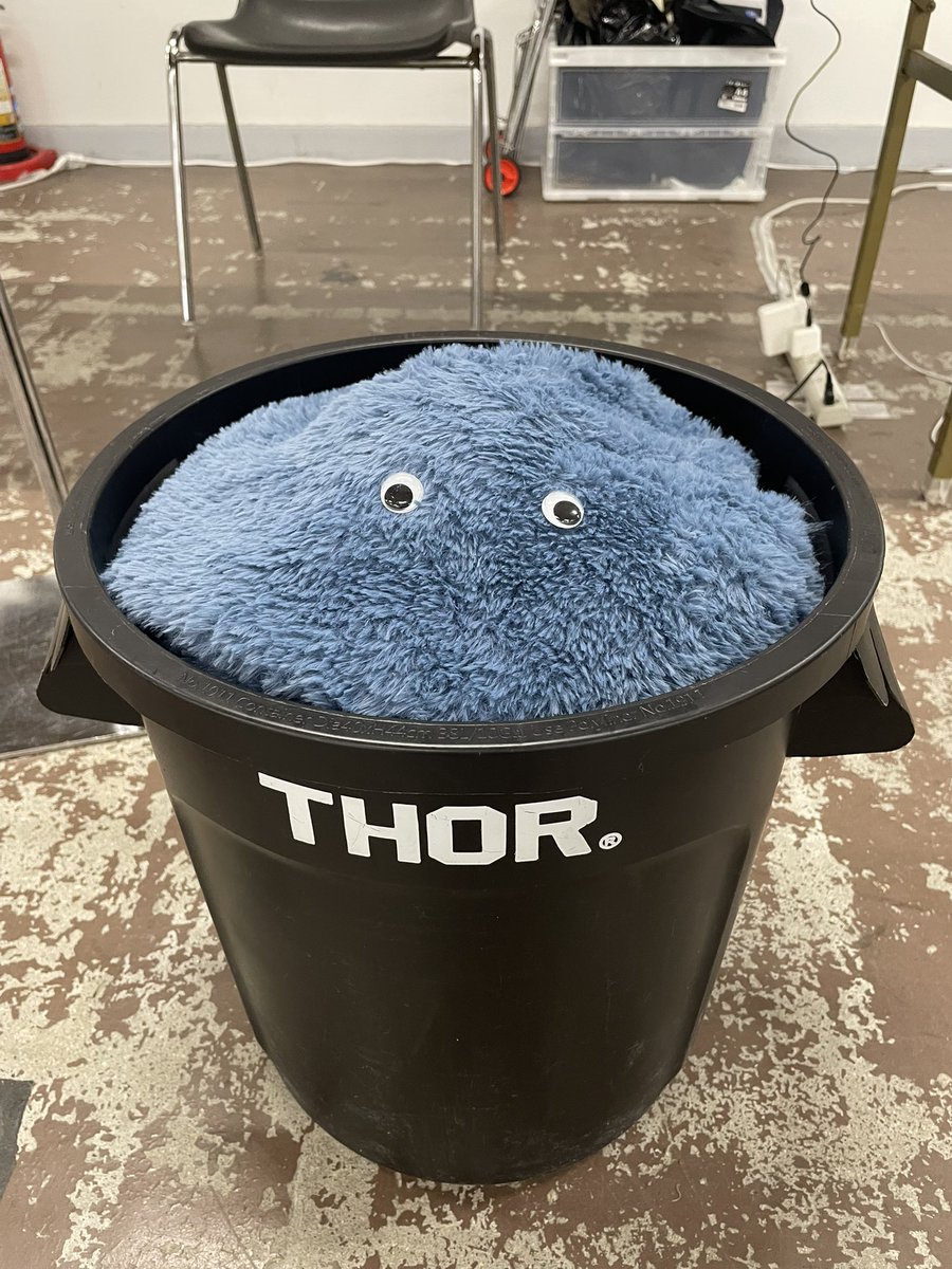 今週末、展示しております。
なでにきてほしい！
#HOMEWORKS2025