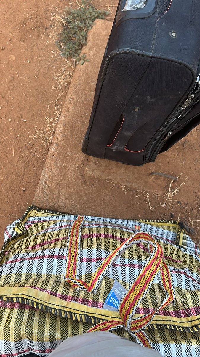 ZUB!D¤RM tweet media