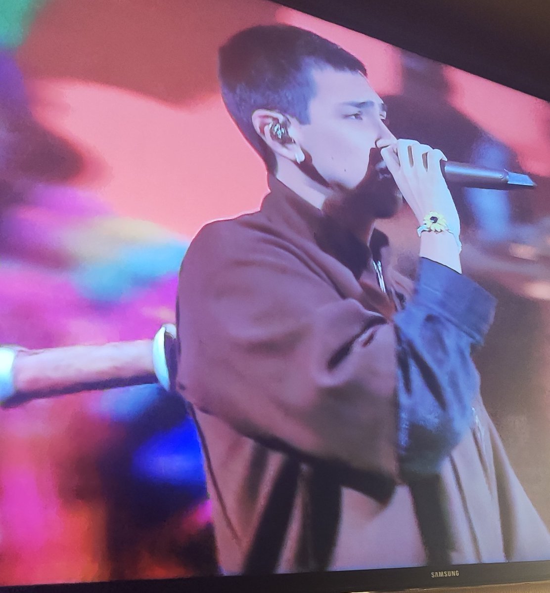 яσмιηα ναℓєяια tweet media