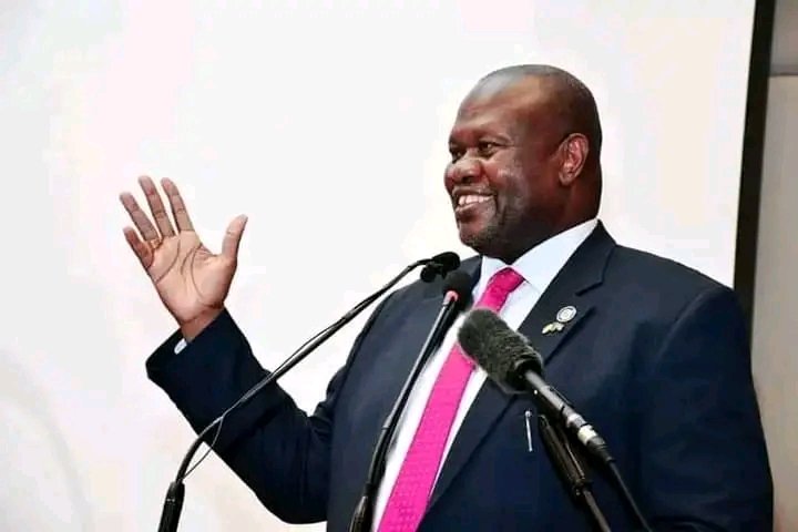 balang_king's tweet photo. Soon, he will be out, triumphantly.
Dr Riek Machar Teny https://t.co/d28FdMpaK3