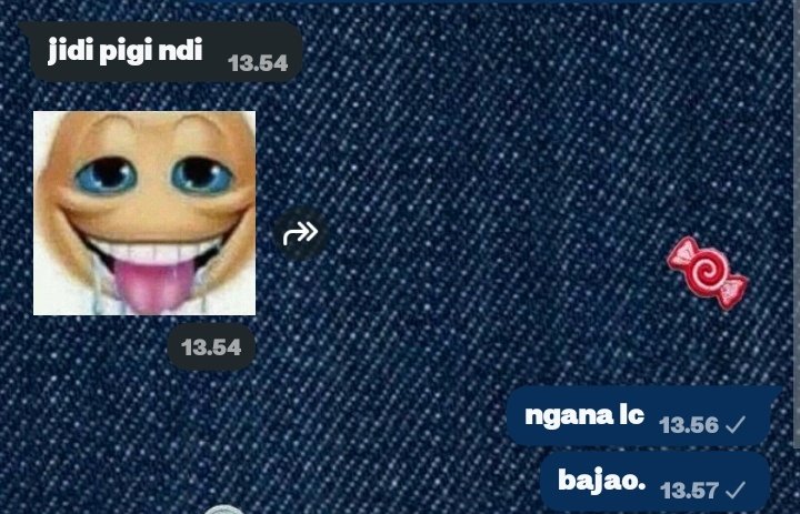 zzäk tweet media