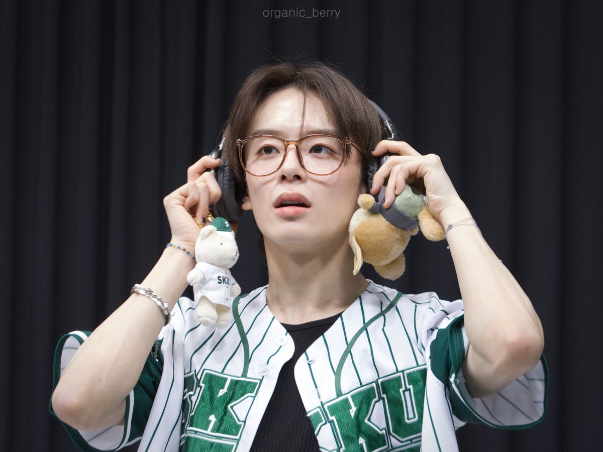 organic_berry's tweet photo. 260225 비트로드 팬사인회 

#베리베리 #강민 #verivery #kangmin #신선한_베리 https://t.co/PHEjBCD3JA