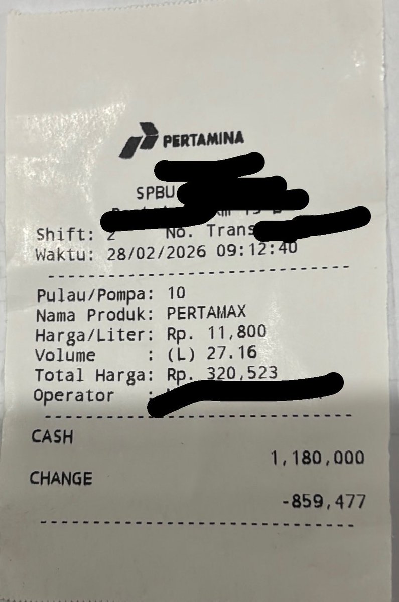 Rayhanginting's tweet photo. Mau tanya, ini kenapa gak Cash 320,523 aja ya, change nya 0. Gua bayar debit btw https://t.co/qjlW6NyPe2