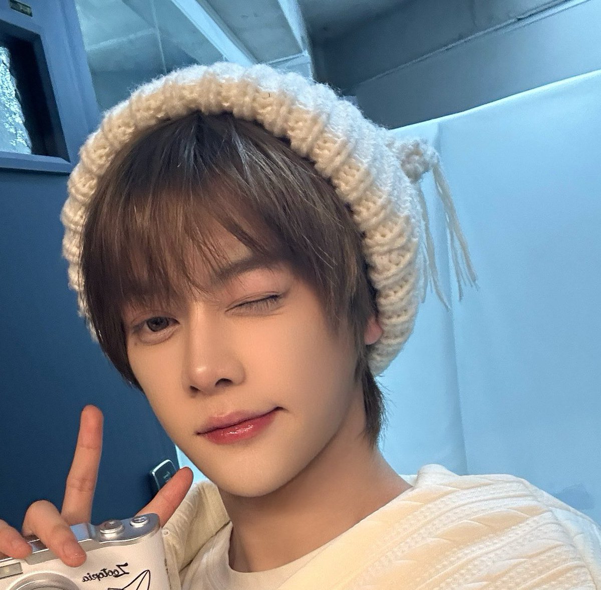 2o6yy's tweet photo. 쑨지아양은 정말 유명한 동물모자 덕후임 https://t.co/FJVGASpj41