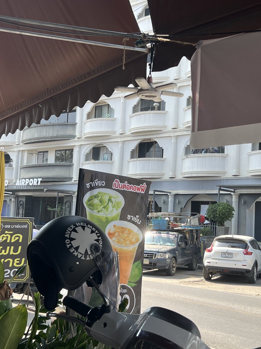 Real20y's tweet photo. แถวในเมือง ไปไหนดี🥺
#cnx #เชียงใหม่ #มช #นัดเย็ด https://t.co/orJc0RFhYK