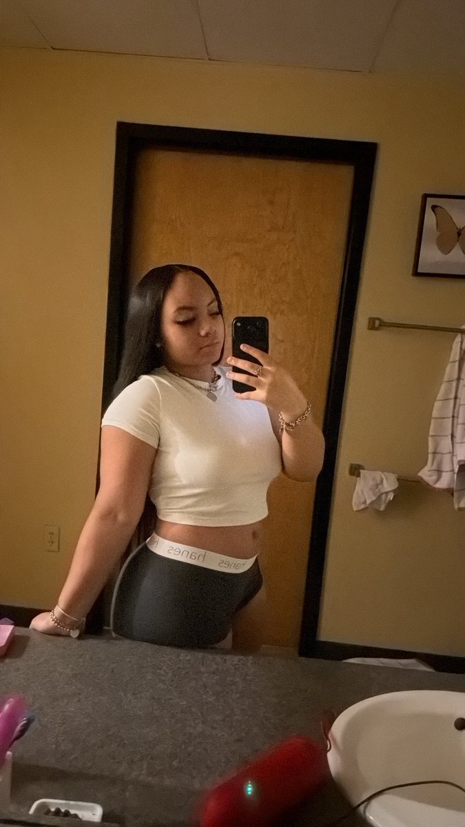 MILLYMILLS tweet media