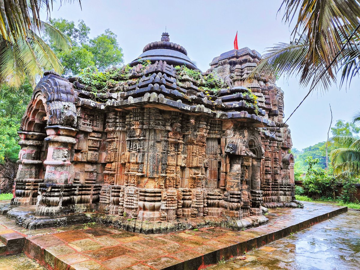 GoutamK37177352's tweet photo. @SwissAmbIND @ASIGoI Some Hidden Gem :
- The Bateswar Temple  at  Gada Mrugasira, on the bank of  River Nuanai, just 8 kms upstream from its estuary in Puri  District. 
- Bhusendeswar temple Kumbhirgari, Bhogarai, Balasore 
- Gangeswari temple , Puri
etc.
- Chaushati yogini temple https://t.co/IwqunptI1I