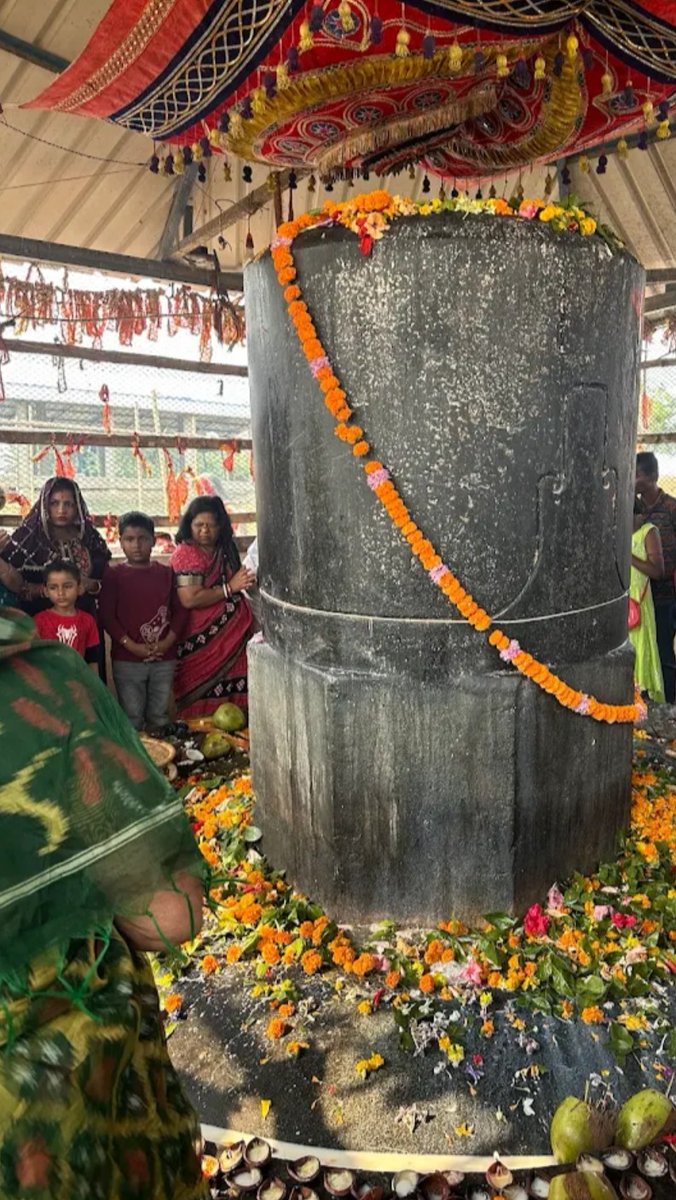 GoutamK37177352's tweet photo. @SwissAmbIND @ASIGoI Some Hidden Gem :
- The Bateswar Temple  at  Gada Mrugasira, on the bank of  River Nuanai, just 8 kms upstream from its estuary in Puri  District. 
- Bhusendeswar temple Kumbhirgari, Bhogarai, Balasore 
- Gangeswari temple , Puri
etc.
- Chaushati yogini temple https://t.co/IwqunptI1I
