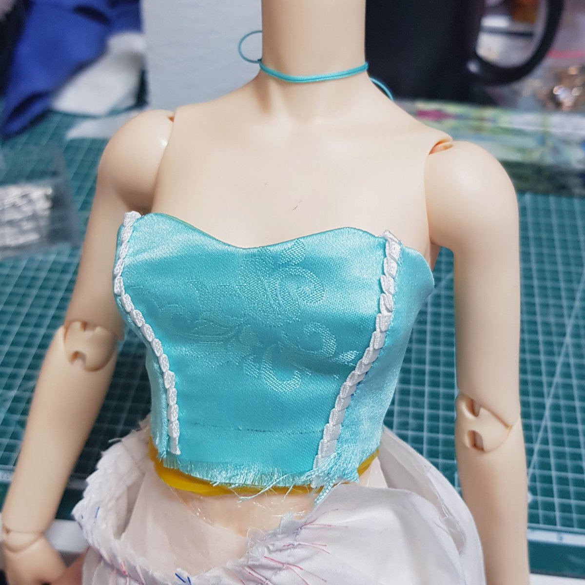 휘익_작업계 tweet media