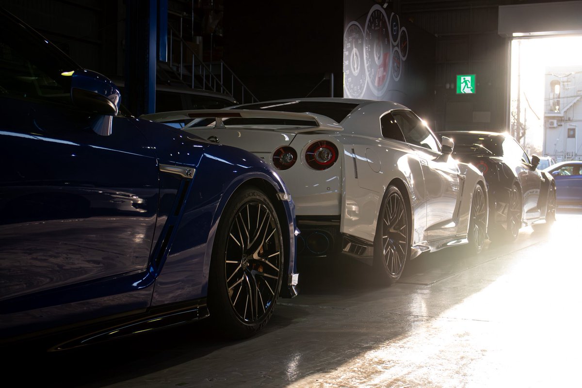MishaCarbell's tweet photo. GT-R✖️夕日🌇

#R35Garage 
#R35GTR 
#GTR 
#NISMO https://t.co/L7Fgx0VEtw
