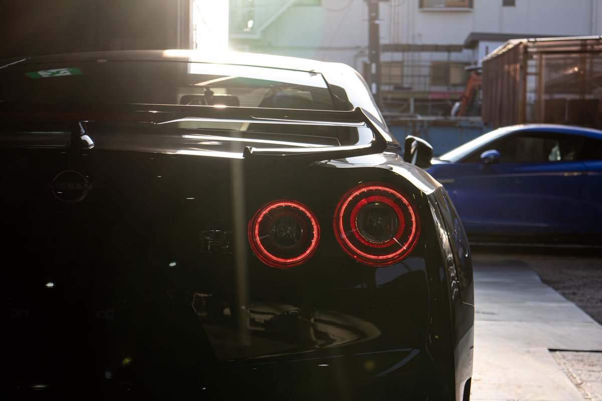 MishaCarbell's tweet photo. GT-R✖️夕日🌇

#R35Garage 
#R35GTR 
#GTR 
#NISMO https://t.co/L7Fgx0VEtw