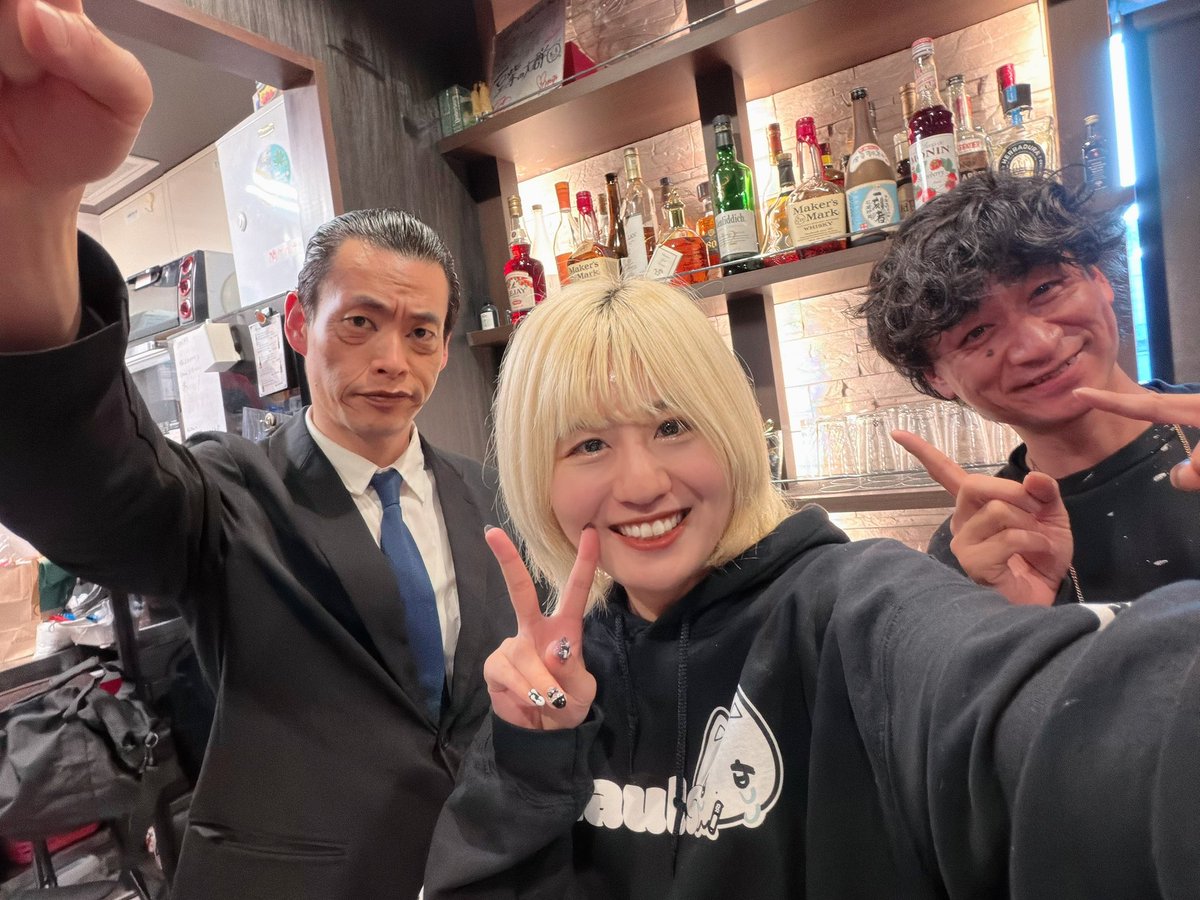 shinamonhikachu's tweet photo. かなり時差投稿になってしまいましたが、先週急遽むらせさんのイベントをお手伝いさせて頂きました🙇‍♀️🙇‍♀️
ものまねショー大好きなのですごく楽しかったですᐡ´ㅠ ‧̫ ㅠ`‍ᐡ

じぶんも少しだけものまねやらせて頂いたりなんかして、、！
お客さんがあったかかったです🥹✨
ありがとうございました！ https://t.co/55vzTyL65o