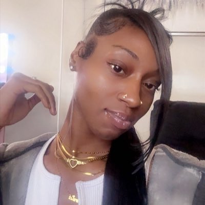 PEEZY25x3's tweet photo. #NewProfilePic https://t.co/xdeSHbcuze