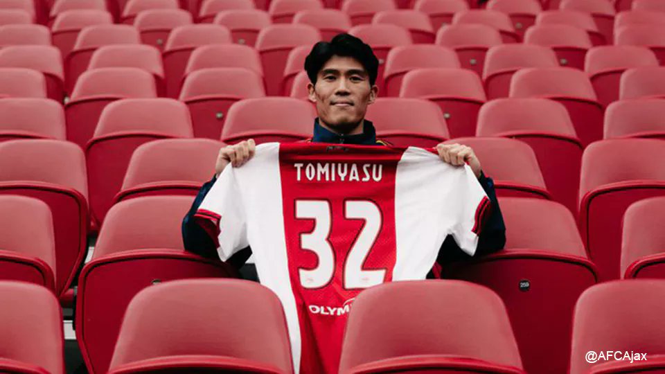 ⏩Het wordt stilltjes aan tijd dat Fred Grim ervoor gaat kiezen om Takehiro Tomiyasu op te stellen en voor nu dan als linksback. Dan kan Wijndal op de bank plaats nemen, de plek waar die echt thuis hoort.

#ajax