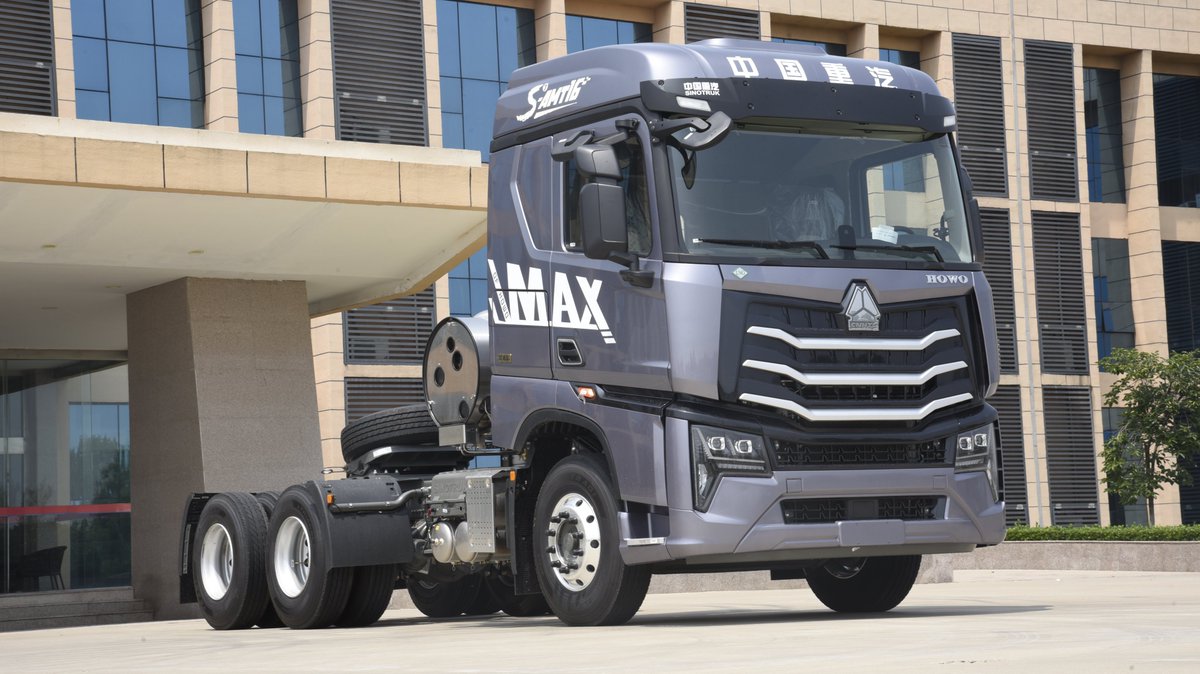 Double Q tweet media