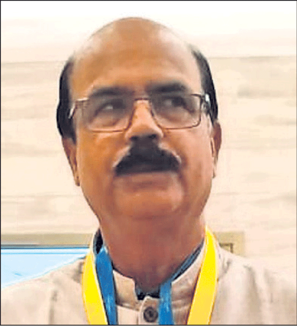 PrameyaEnglish's tweet image. Renowned urologist Dr Datteswar Hota reaches Naveen Niwas, the residence of BJD supremo #NaveenPatnaik few minutes back, amid Rajya Sabha buzz  

Yesterday, #OPCC president #BhaktaCharanDas mentioned the name of Dr Hota as possible fourth candidate 

#Odisha #rajyasabhaelections