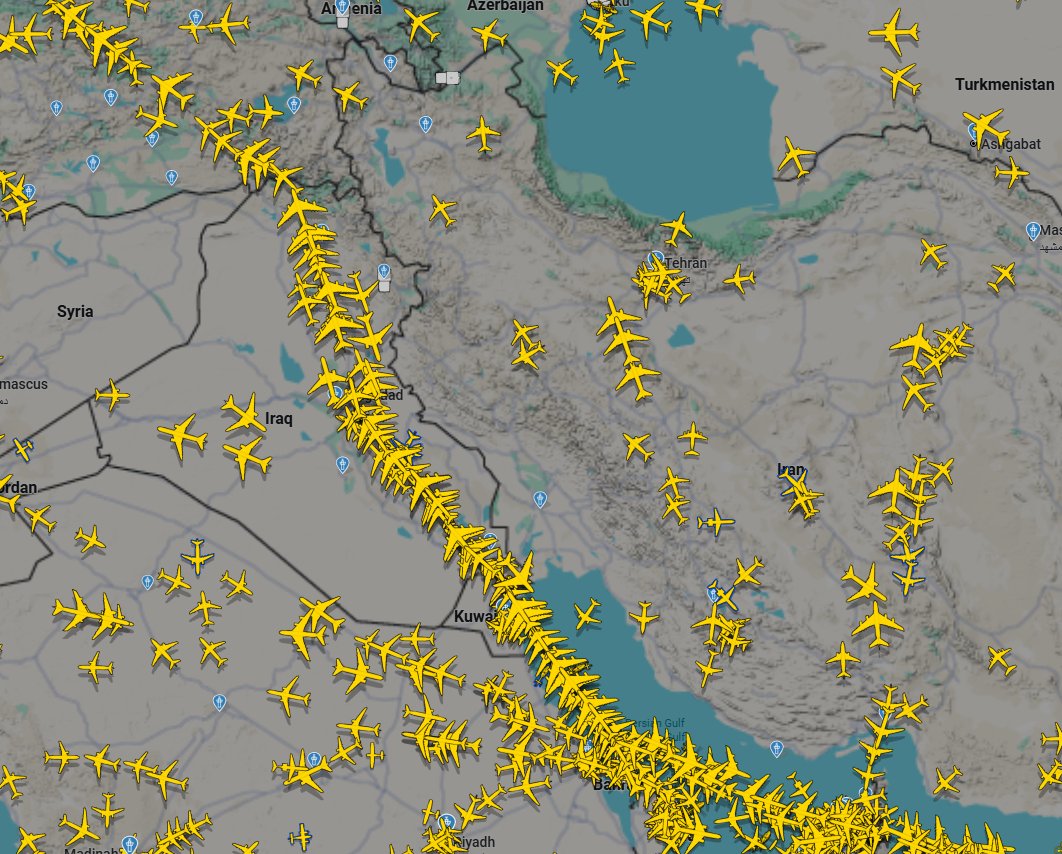 Civilian air traffic nightmare right now after Israel's preemptive missile strike on Iran, with dozens of civilian aircraft in the air both in Iraq and Iran.
