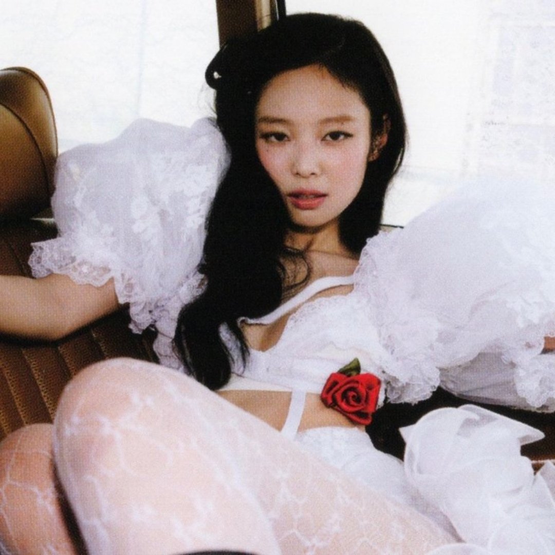‘Ruby’ by #JENNIE re-enters the top 200 on the Worldwide iTunes Album Chart at #169.