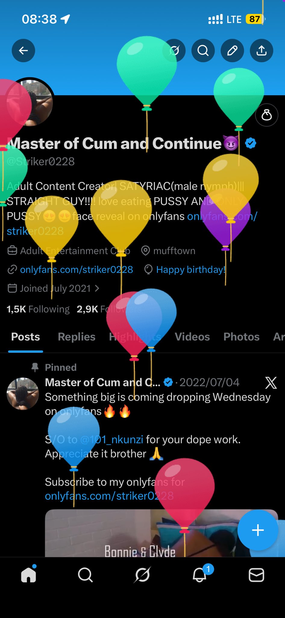 There it is again… the balloons on my page https://t.co/ppmjOExp0V