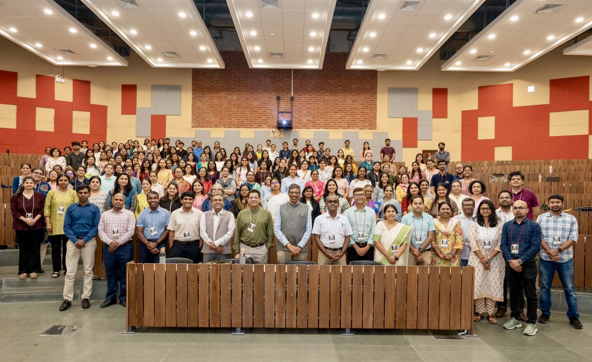 Sandeep Verma (स्वर) tweet media