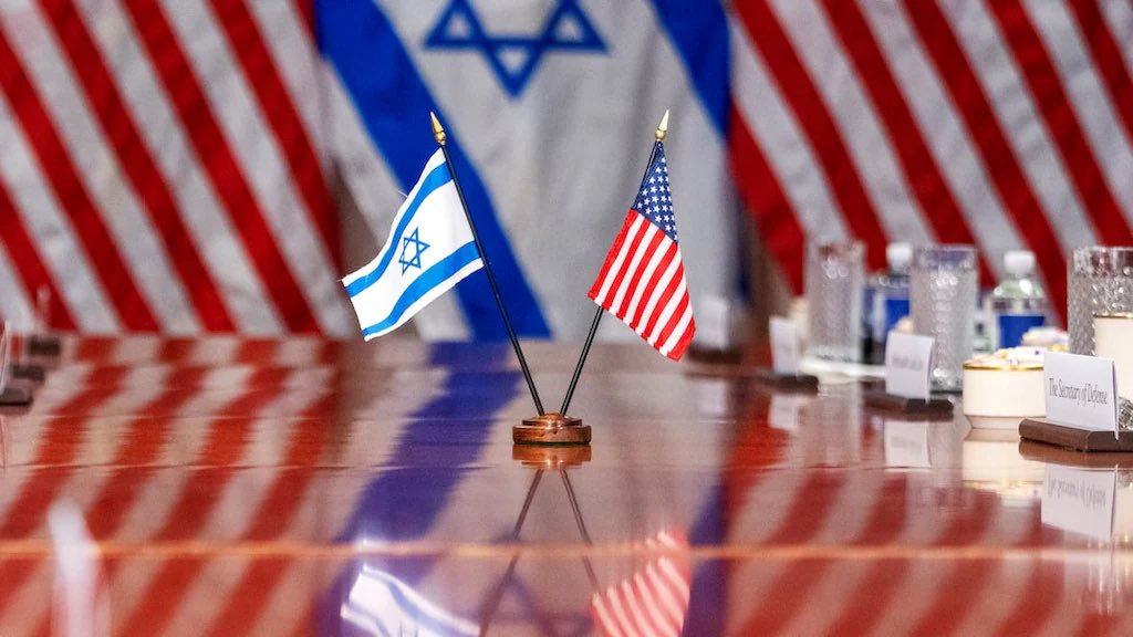 PopTingz's tweet photo. USA and Israel are currently heavily bombing Iran. https://t.co/EqdNxGDsGF
