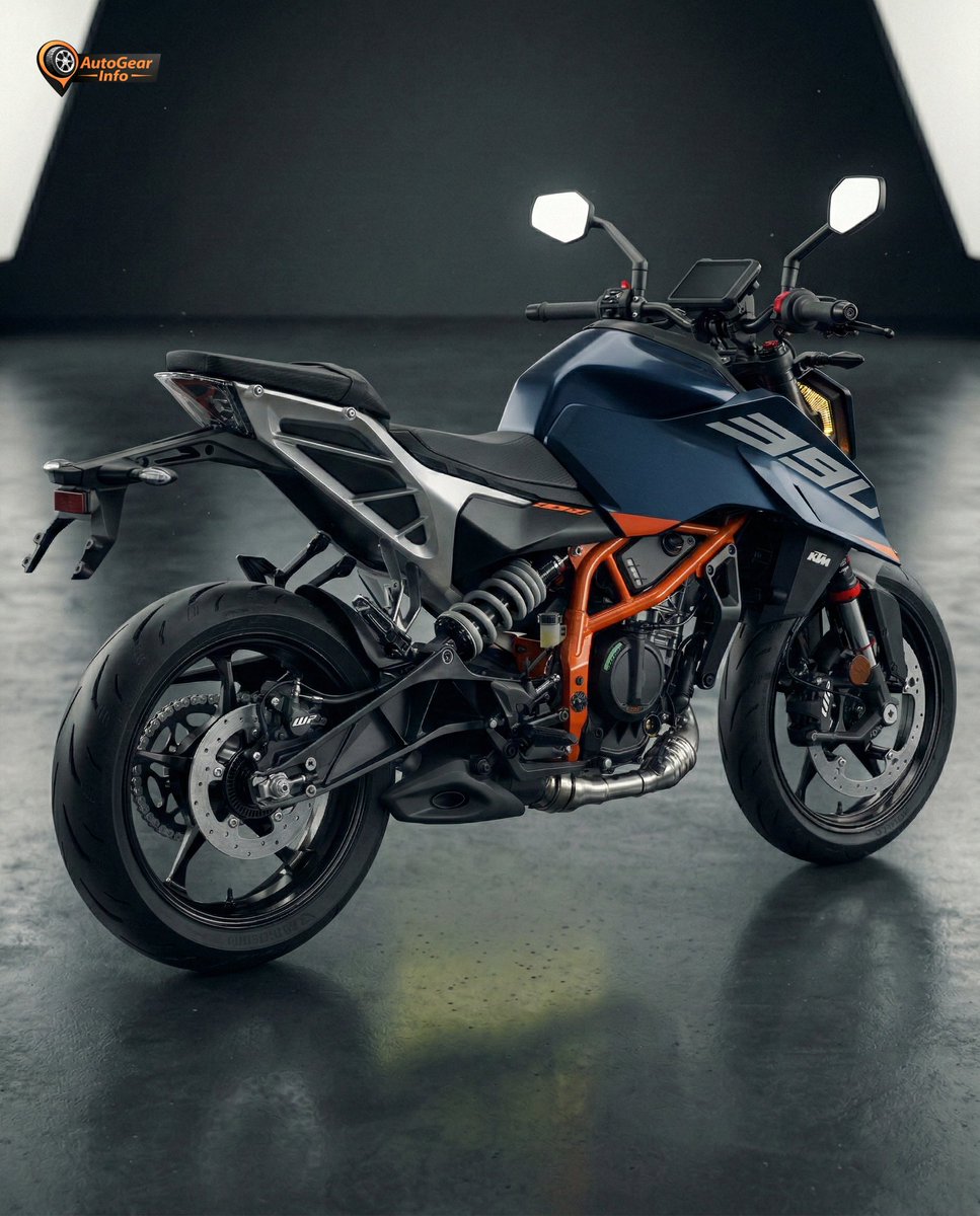autogearinfo's tweet photo. 🏍️ KTM Duke 390 – Pure streetfighter energy.
373cc power. Sharp design. Ready to race. 🧡
Starting ₹2.96L#KTMDuke390
 #Duke390 #KTMIndia #Streetfighter #ReadyToRace https://t.co/UuJhxQZqws