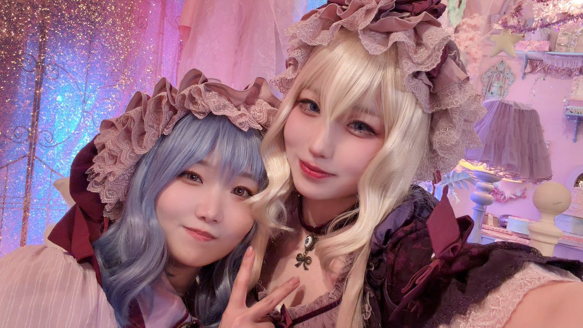 104chamm's tweet photo. ⚠︎Cosplay
東方星箱コラボ併せでした❣️めちゃキュートなレミ嬢とご一緒できて幸せ☺️💕素敵な衣装もお貸しいただけて本当に、いいんですか…こんな幸せで…😭皆様ありがとうございました🙇 https://t.co/rCDYBxcBgS