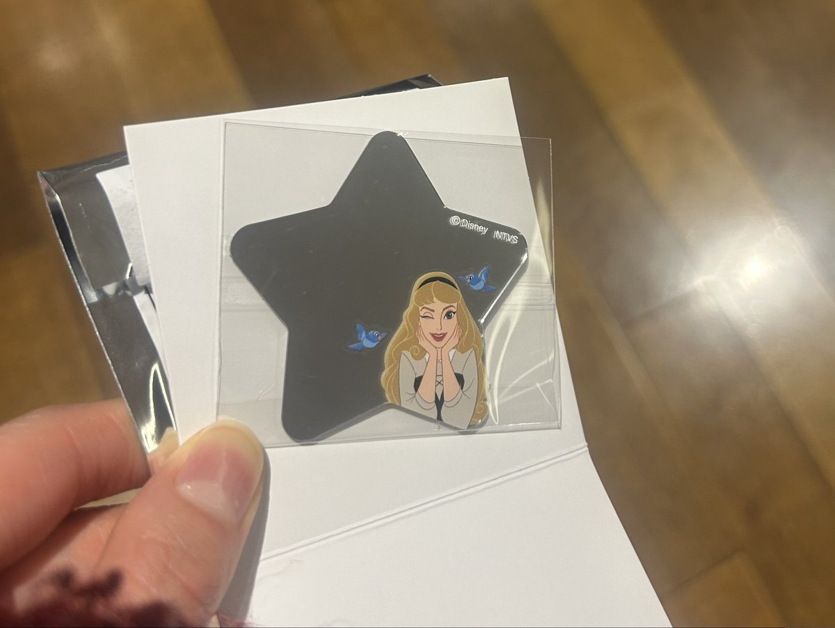 もか🌼 tweet media