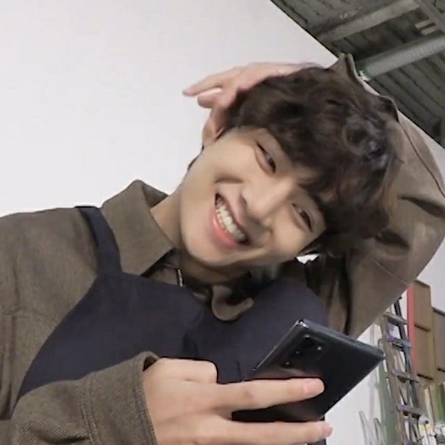 AGD.SUGA🇮🇷~ tweet media