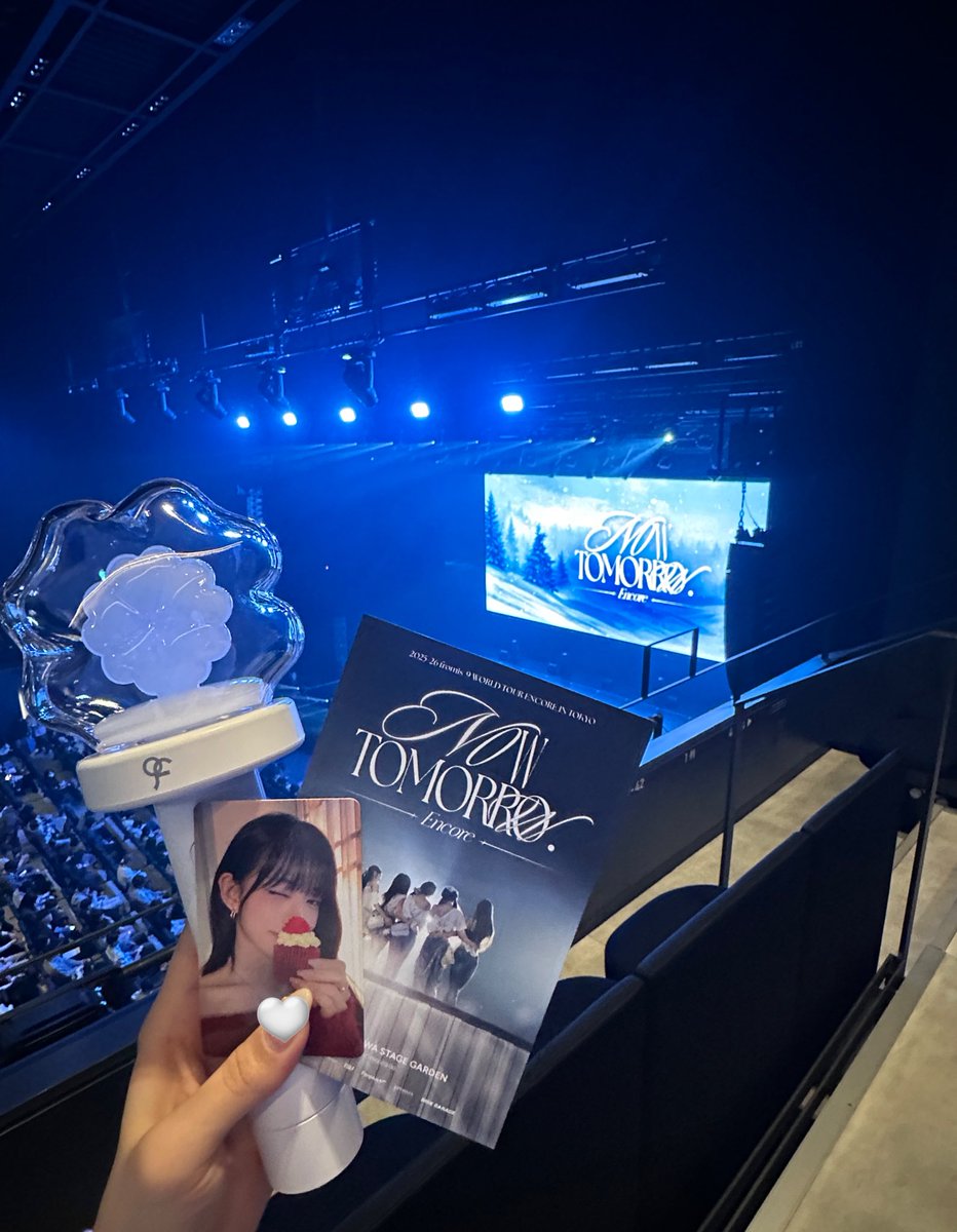 fromis_9cy's tweet photo. 🍀 https://t.co/JyCF5yqSKS