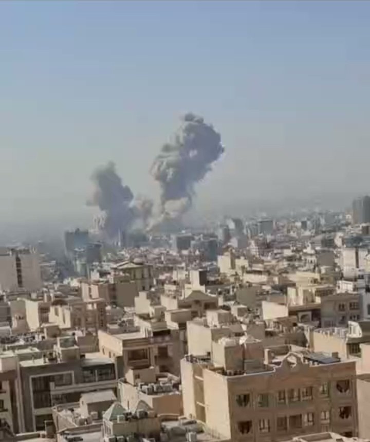 قبله عالم tweet media