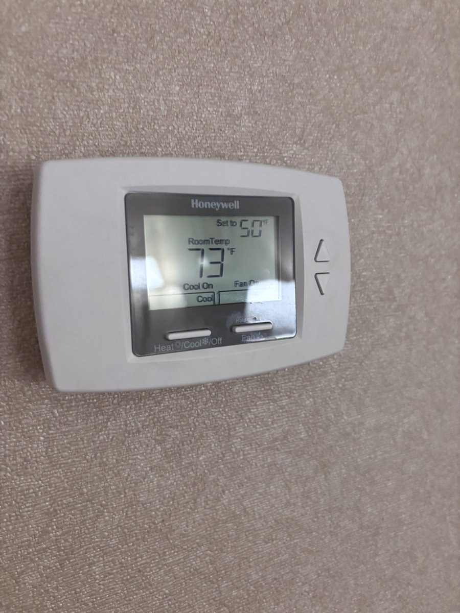 JTrainor89's tweet photo. @HiltonHotels @HiltonHonors   Room at the Providence Hilton is so unbearably hot I can’t sleep.  We’ve had our thermostat set to 50 since we got here at 5 yesterday and it won’t get below 73 🥵 https://t.co/KIyKbNZmnc
