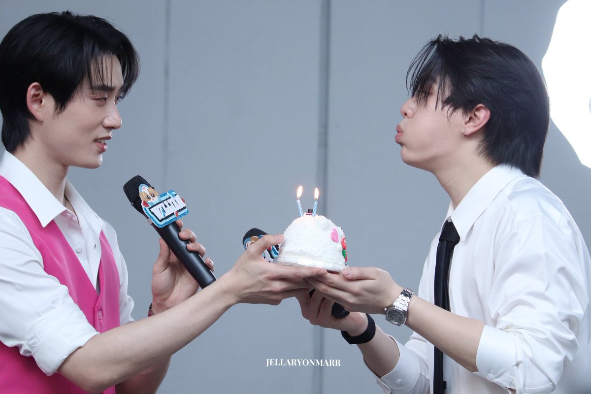 คุณเจล tweet media