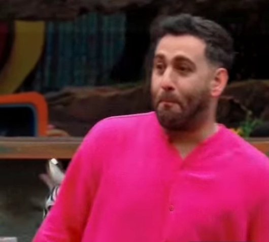 هازاااااع tweet media