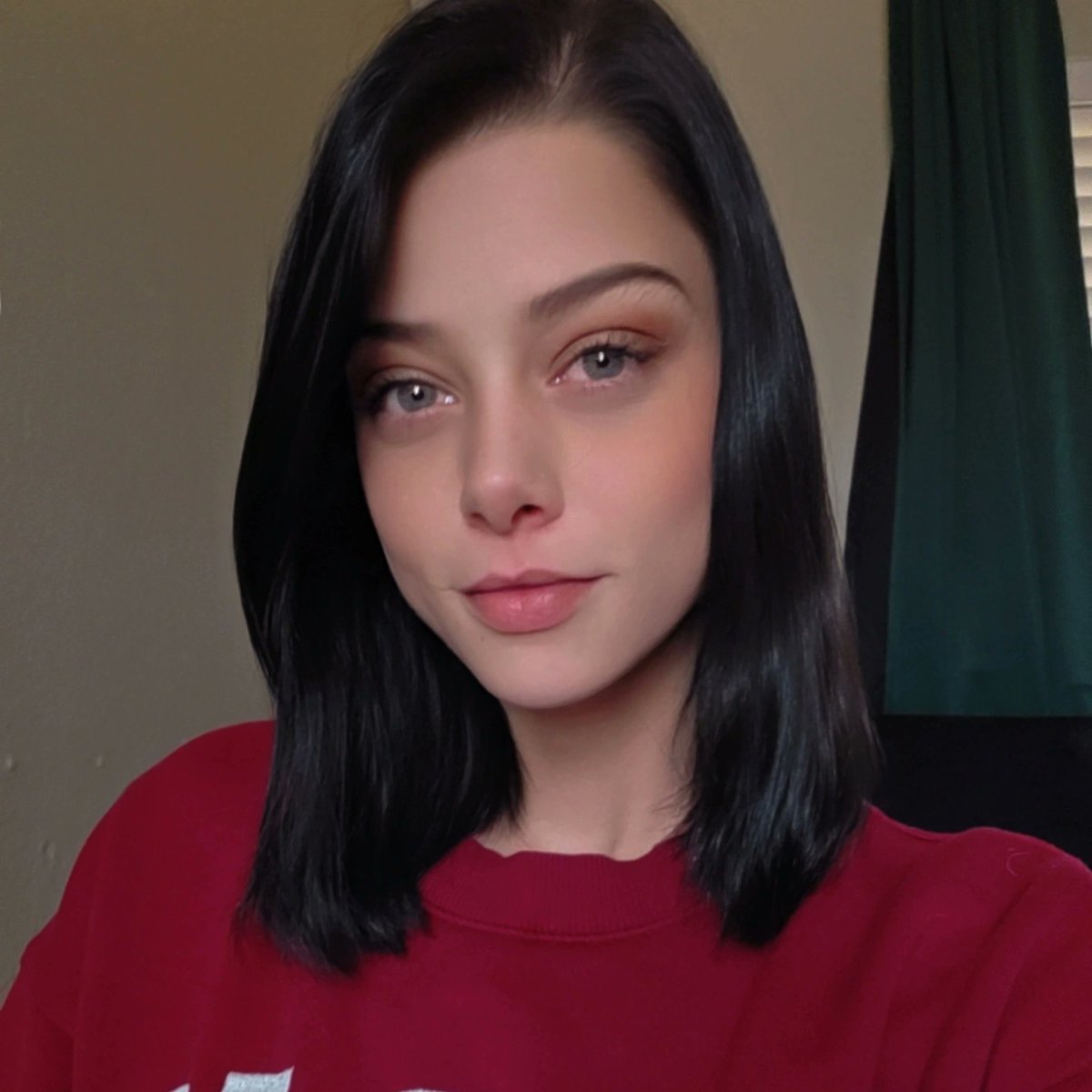Kaylyn Layne tweet media