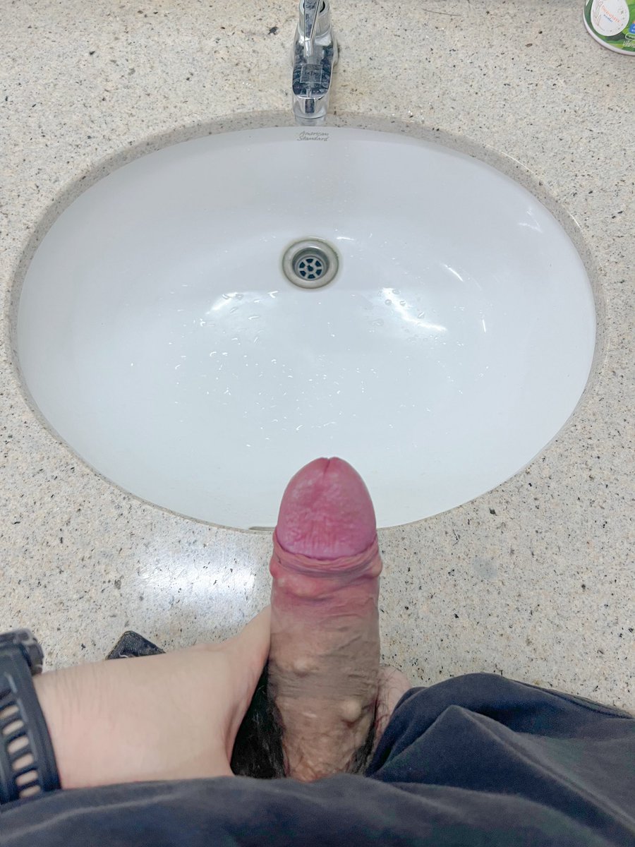 Master_C• tweet media