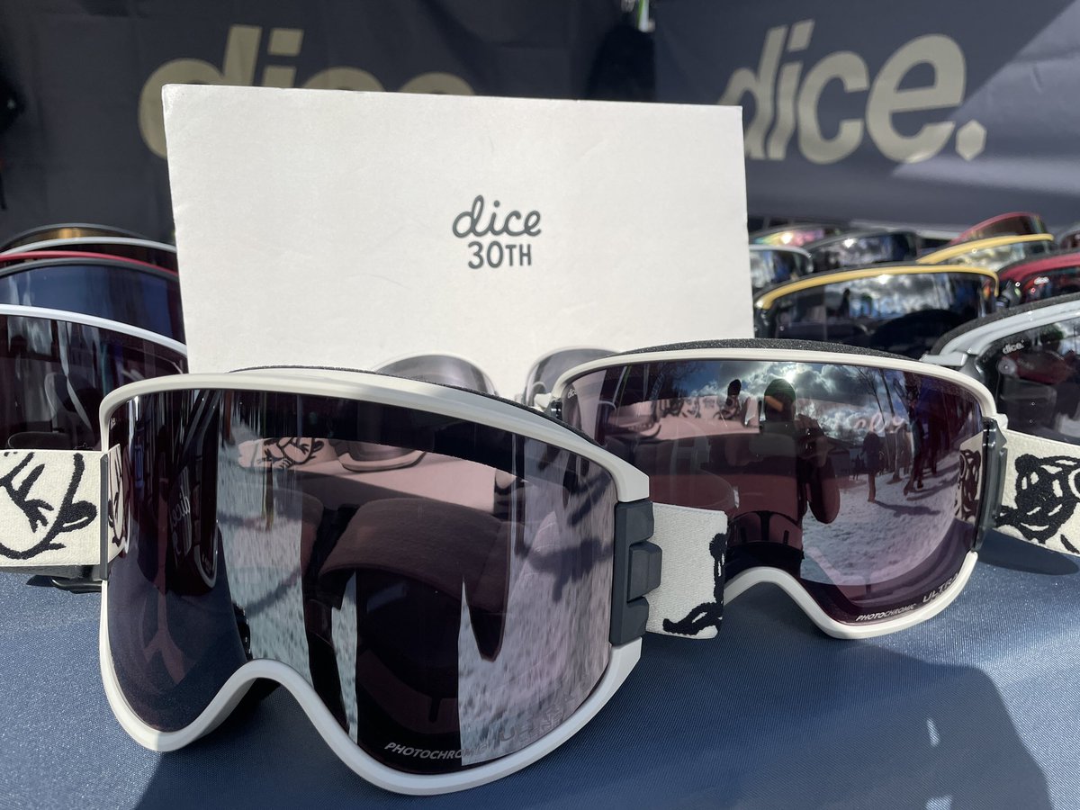 dice snowboarding goggles (公式) tweet media