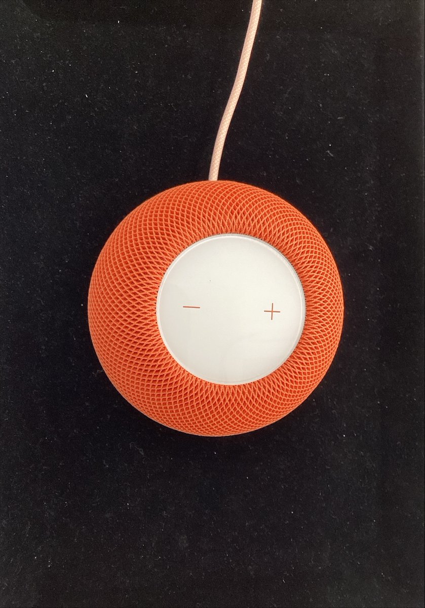 HomePod mini オレンジ MJ2D3J/A 入りました！！🍊 持ってみると分かり