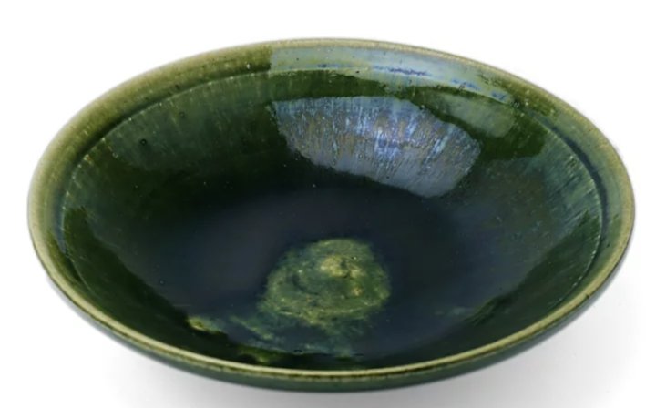 Salut🍀 二月二十八日は織部の日 我がまち瀬戸市にも瀬戸織部なるもの