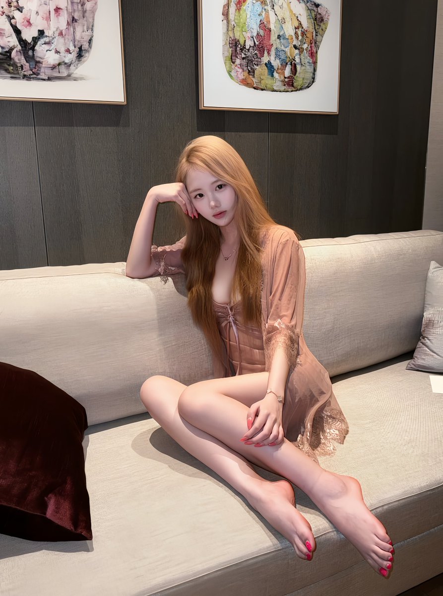 小美少 tweet media